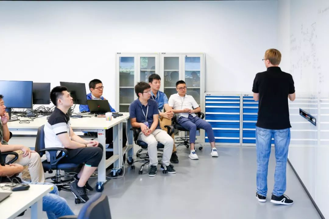 探索智能未來 7月31日微軟人工智能與物聯(lián)網(wǎng)實驗室開放日，邀您共赴技術研發(fā)新前沿